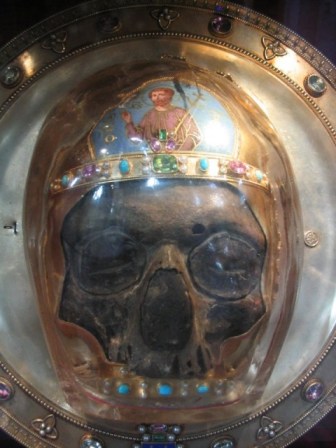 head_Saint_John_the_baptiste_relic